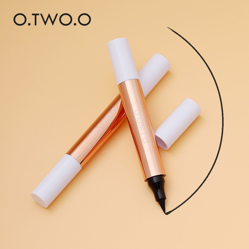 O.TWO.O Eyeliner Double-ended